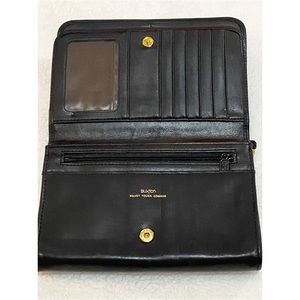 BUXTON Velvet Touch Cowhide Crossbody Purse/Wallet